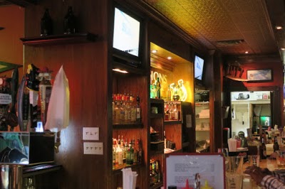 Alexions Bar & Grill