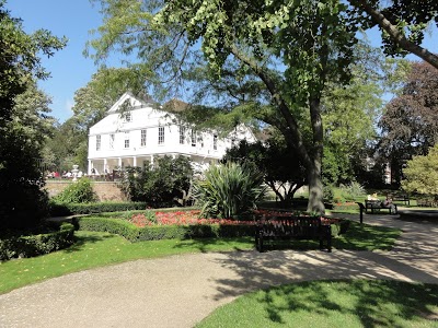J & J'S Village Cafe