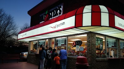 Larrys Ice Cream & Yogurt