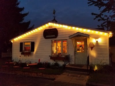 Bayview Landing Ice Cream Parlor