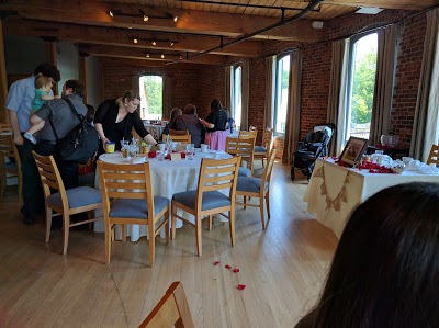 Pearce Simon Restaurant