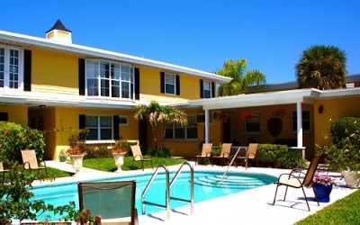 Sea Turtle Inn & Restaurant