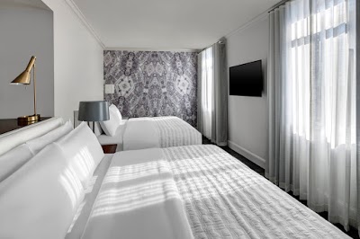 Canterbury Hotel