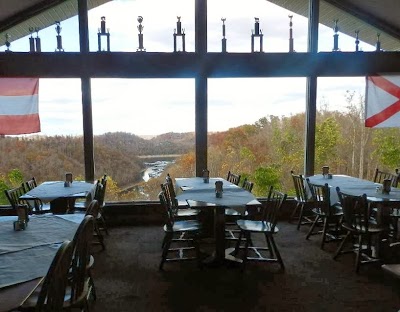 Center Hill Motel & Restaurant