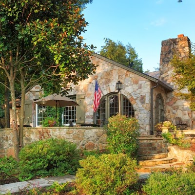 Chanticleer Inn